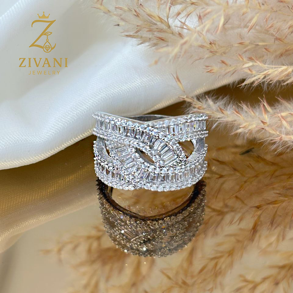 انگشتر نقره زنانه مجلسی خاص zi-r-9