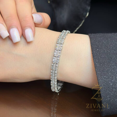 دستبند نقره زنانه مجلسی zi-b-34 نگین امرالدکات