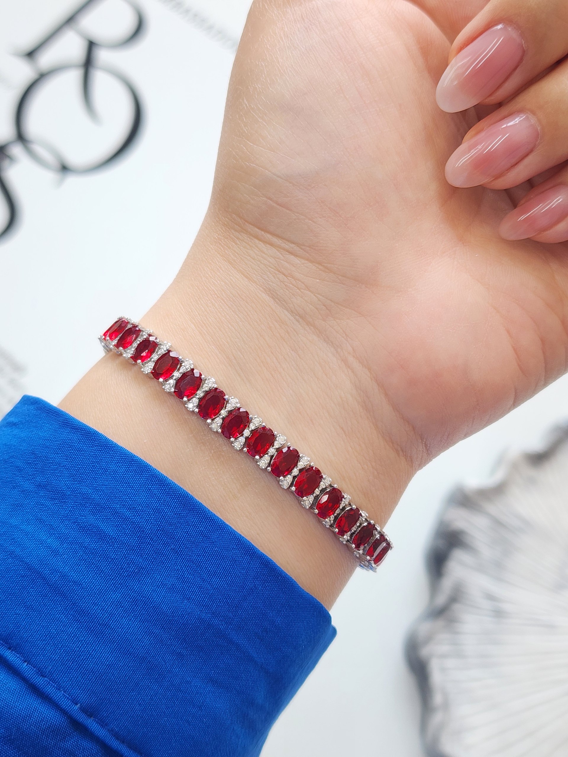 دستبند نقره زنانه نگین رنگی zi-b-44 نگین قرمز