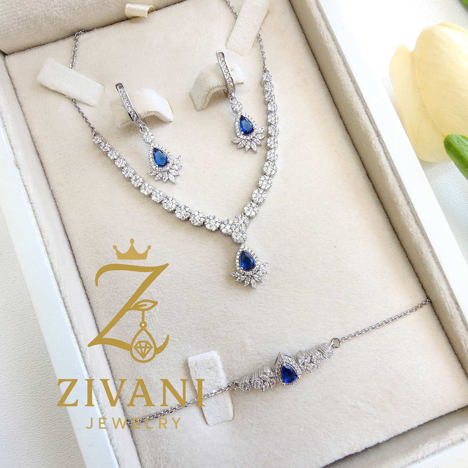 سرویس نقره نگین آبی مدل فلاور