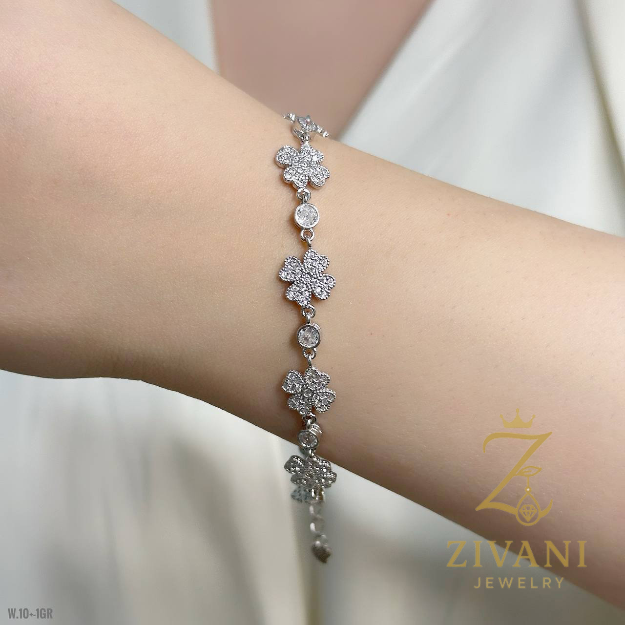 دستبند نقره زنانه شبدر zi-b-59