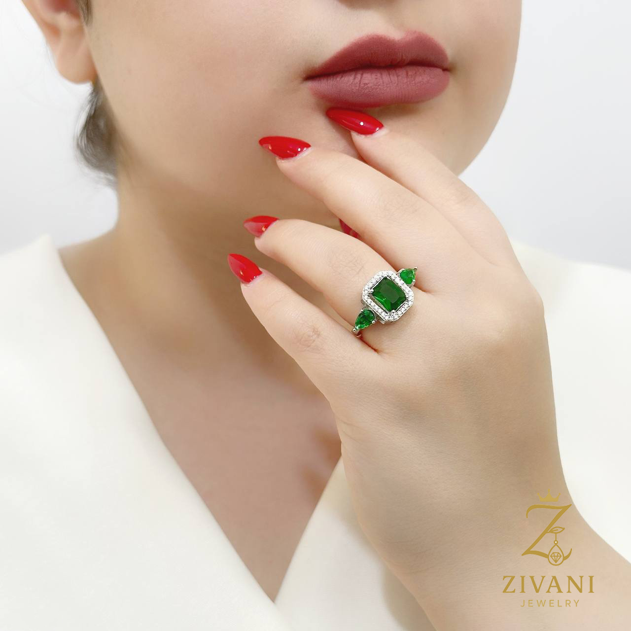 انگشتر نقره زنانه نگین دار zi-r-19 نگین سبز