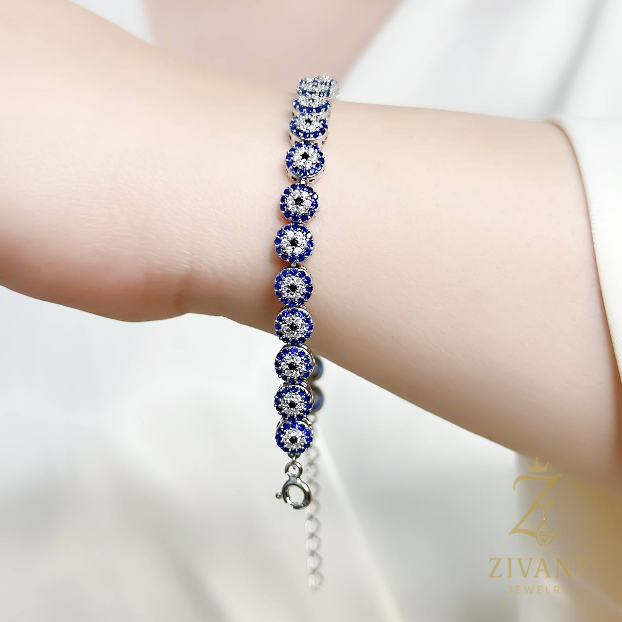 دستبند نقره زنانه چشم نظر بند ساعتی zi-b-67 از طول