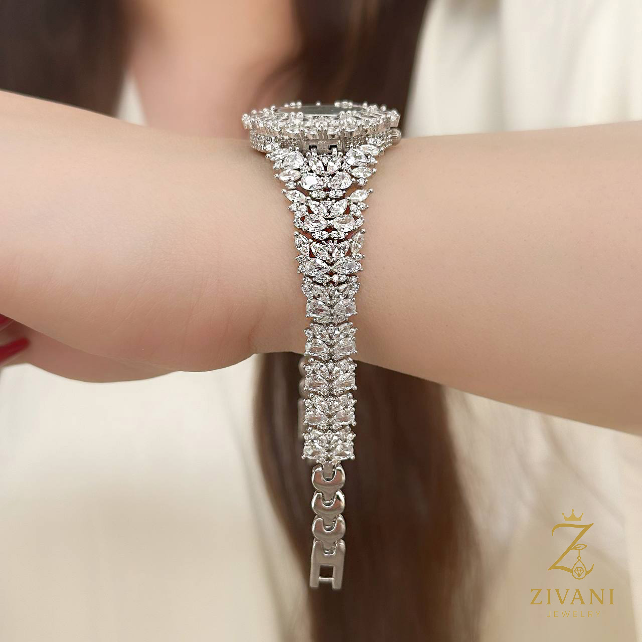 ساعت نقره زنانه جواهری پرنگین zi-w-26 از کنار