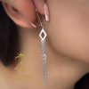 گوشواره نقره زنانه رشته ای لوزی روی گوش